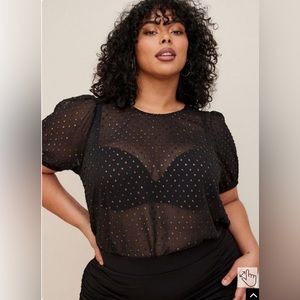 Torrid Abbey Rainbow Clip Dot Short Sleeve Top NWT